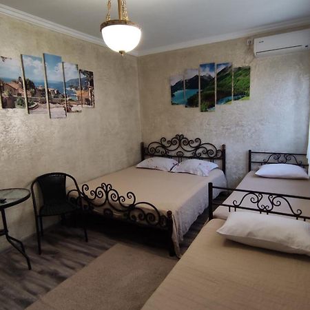 Guest House Chalet Agave Gagra Exterior foto